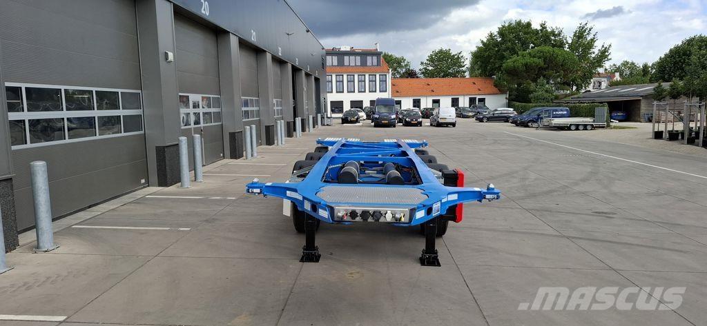 D-tec CC-20-3-T Контейнерни полуремаркета