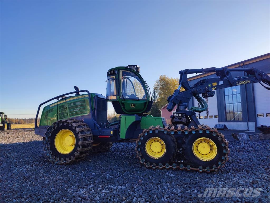 John Deere 1270G Харвестери