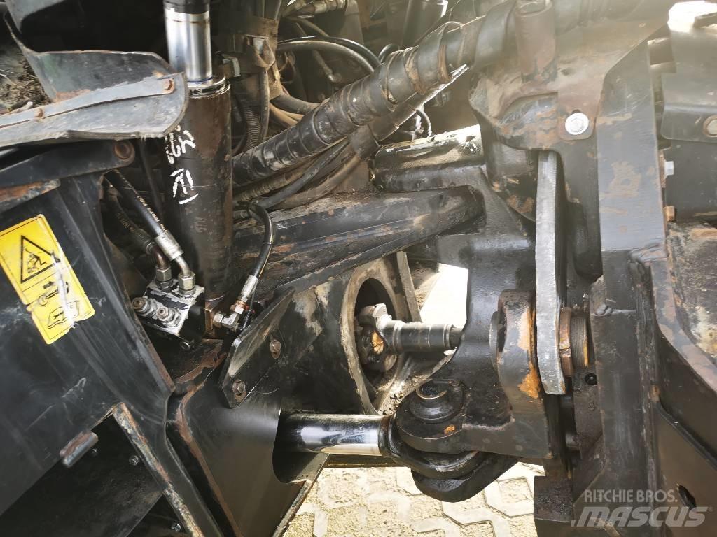 John Deere 1170 E Горски събирачи
