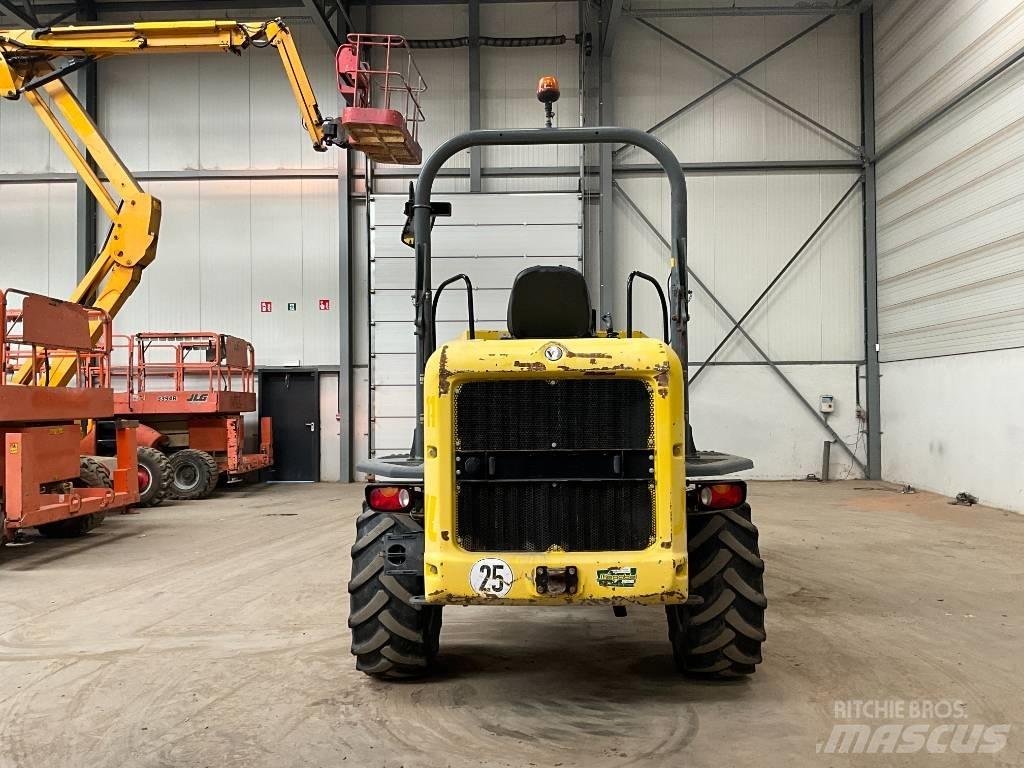 Neuson DW 60 Странични самосвали