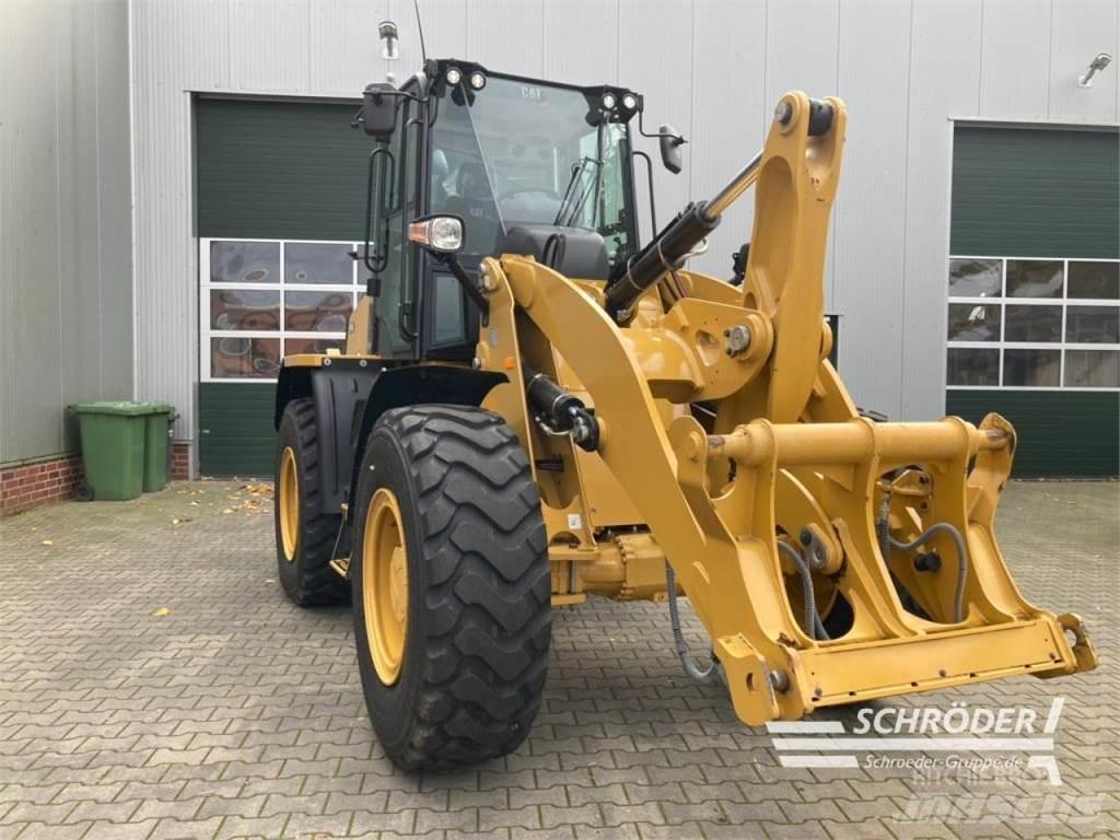CAT 914 M Колесни товарачи