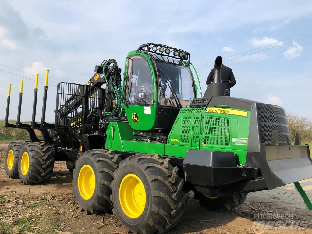 John Deere 1210 G Форуардери