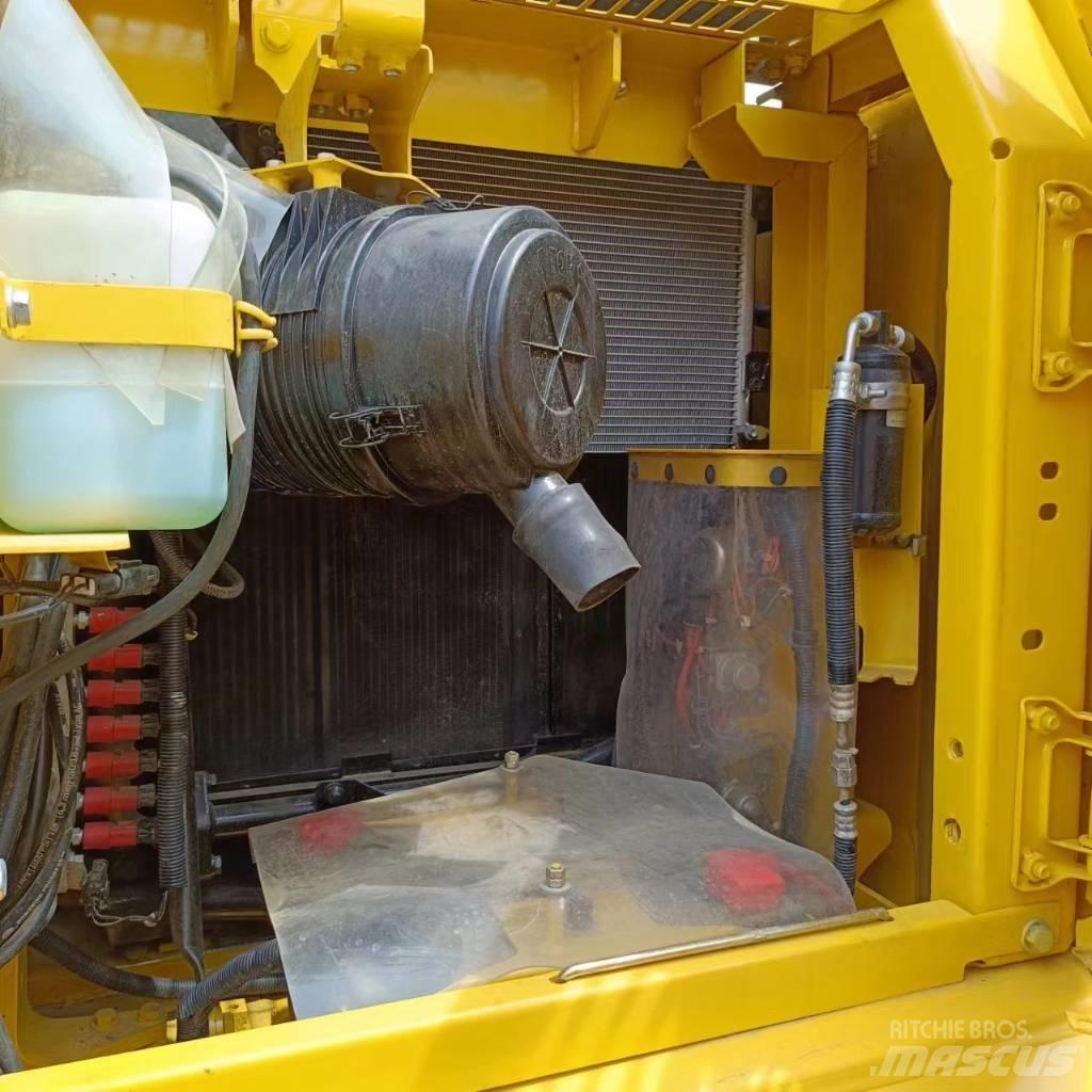Komatsu PC 130 Верижен екскаватор