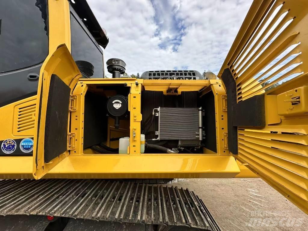 Komatsu PC 220 Верижен екскаватор