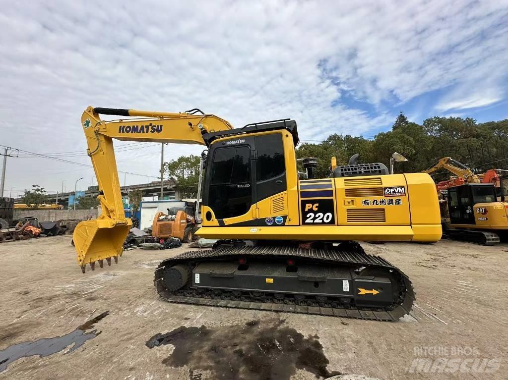 Komatsu PC 220 Верижен екскаватор