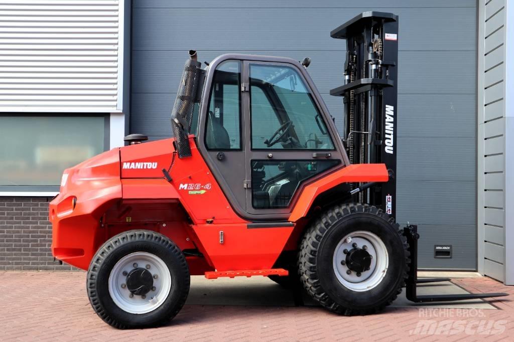 Manitou M 26.4 Камиони за херавни местности