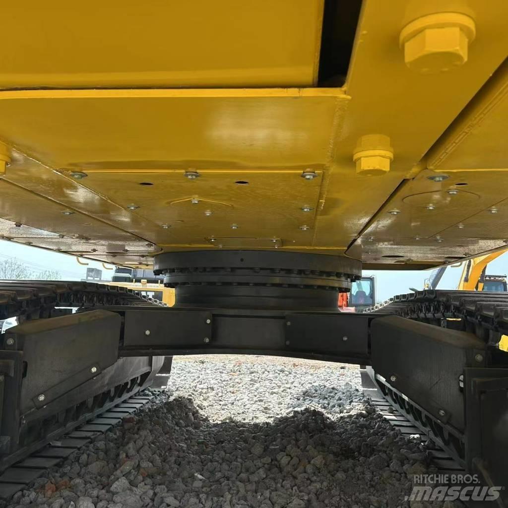 Komatsu 450-8 Верижен екскаватор