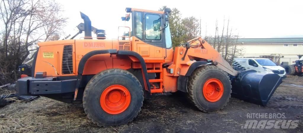 Doosan DL 300 Колесни товарачи