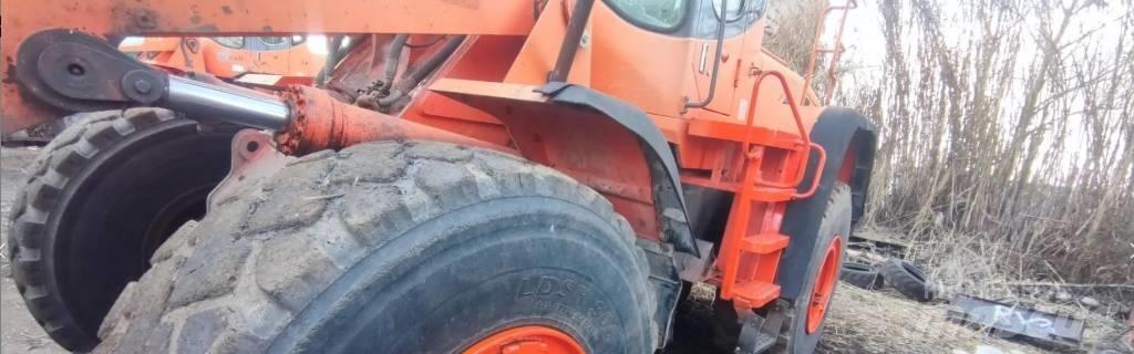 Doosan DL 300 Колесни товарачи
