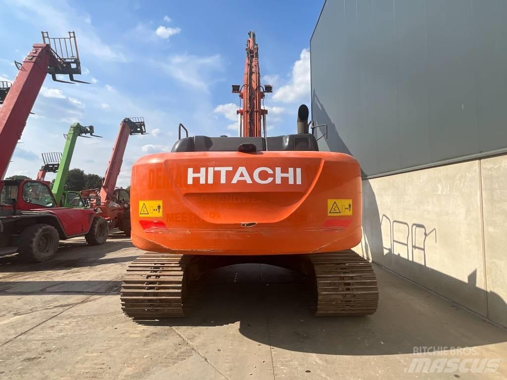 Hitachi ZX 250 LC-6 Верижен екскаватор