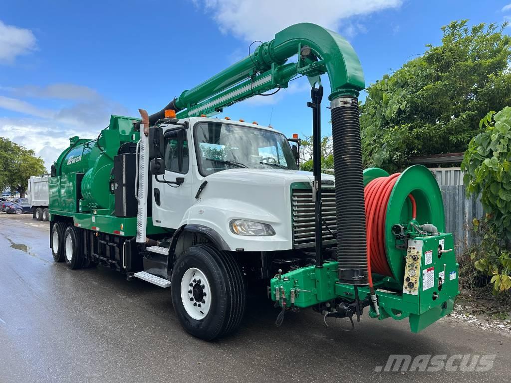 Freightliner M2 Комби / вакуум камиони
