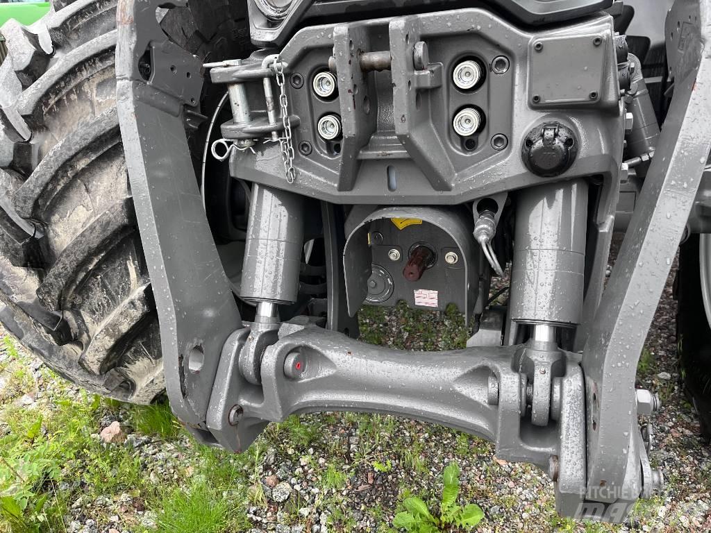 Massey Ferguson 8 S Трактори