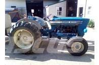 Ford 3600 tractor Трактори