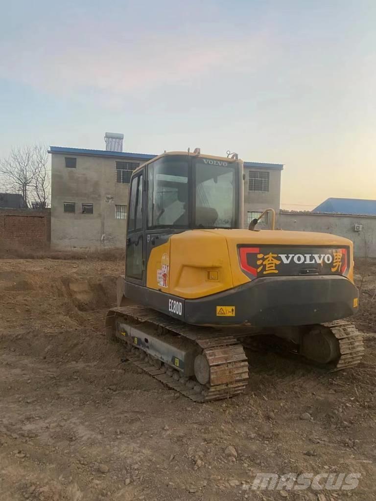 Volvo EC80D Средни екскаватори 7т - 12т