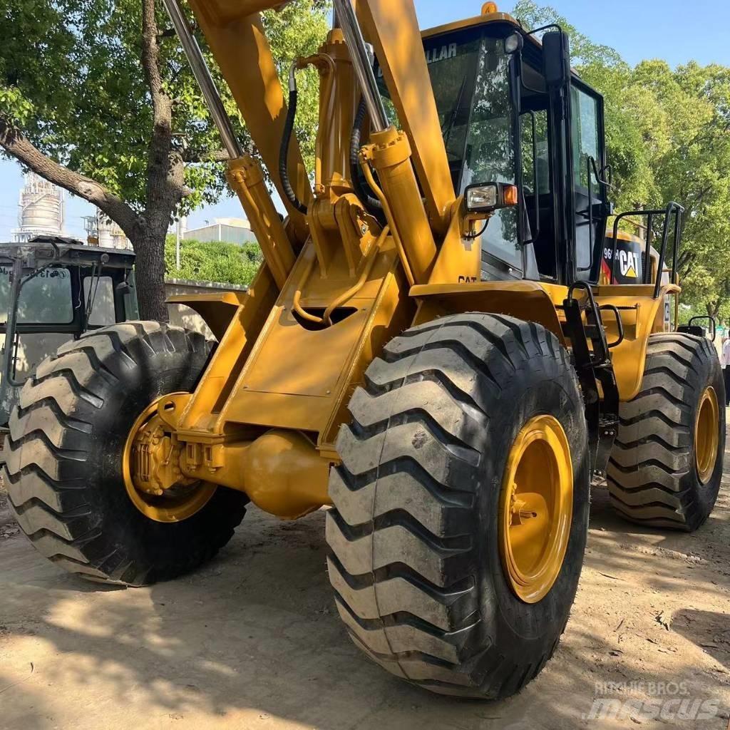CAT 966 H Колесни товарачи