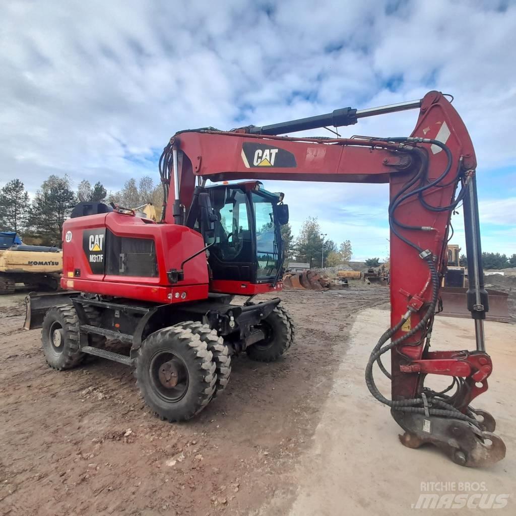 CAT M317 Колесни екскаватори