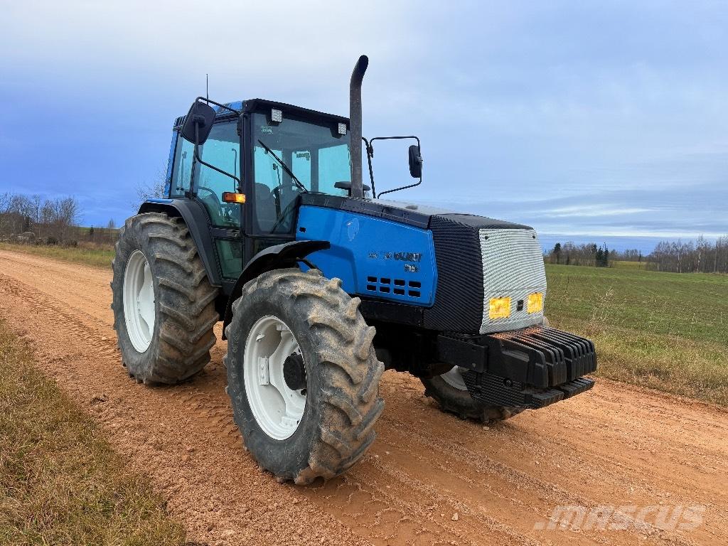 Valtra 8150 Трактори