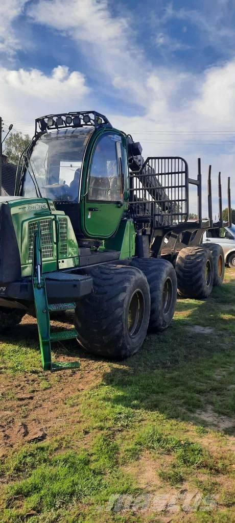 John Deere 1110 E Форуардери