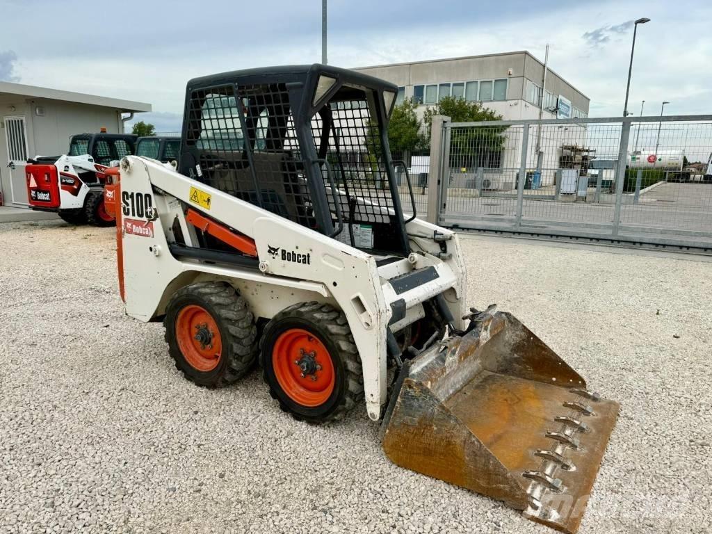 Bobcat S 100 Мини товарачи

