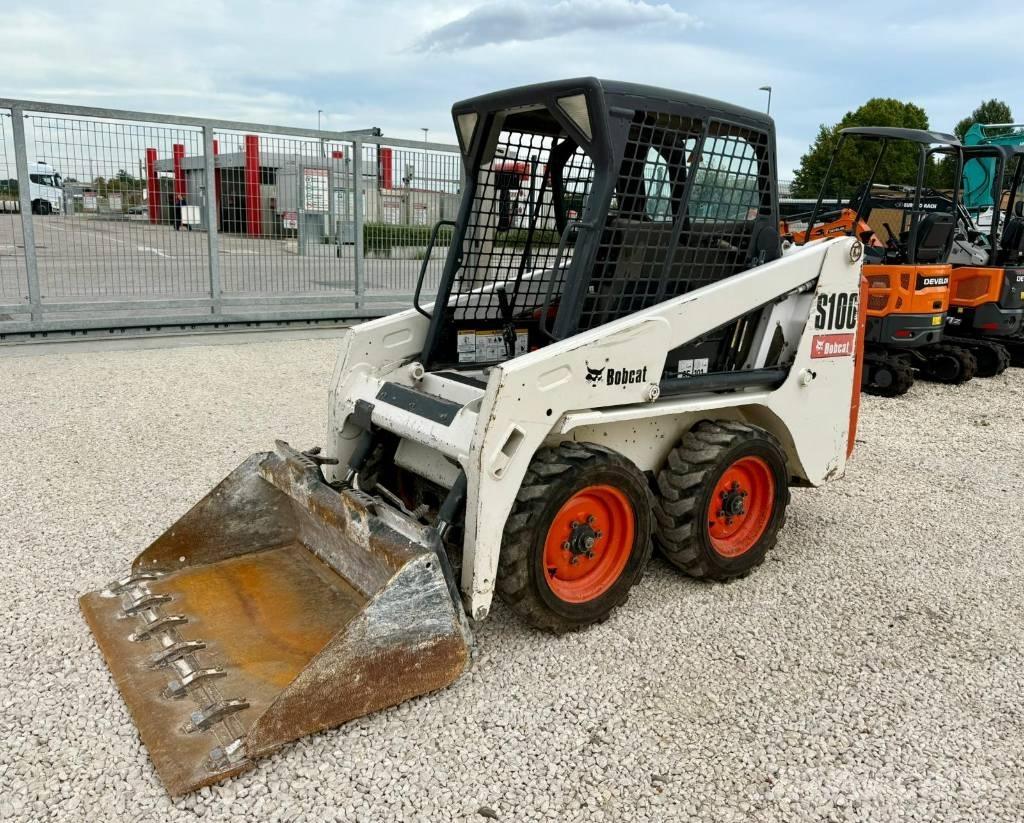 Bobcat S 100 Мини товарачи
