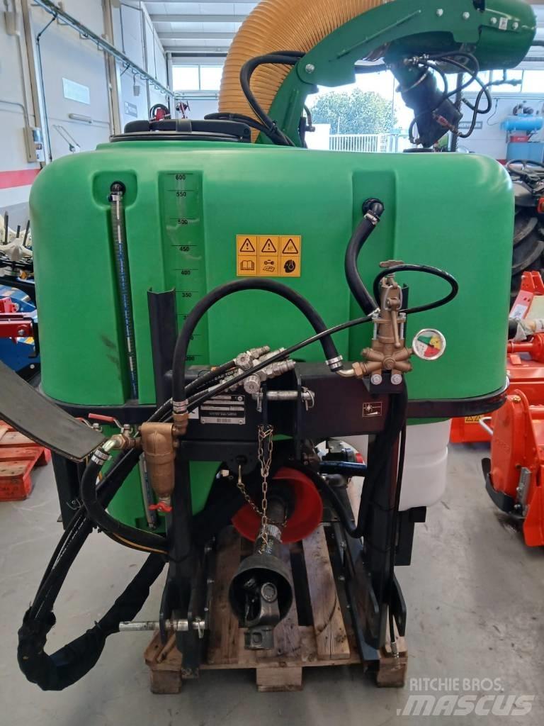  FEDE BJE 600L Пръскачки на торове