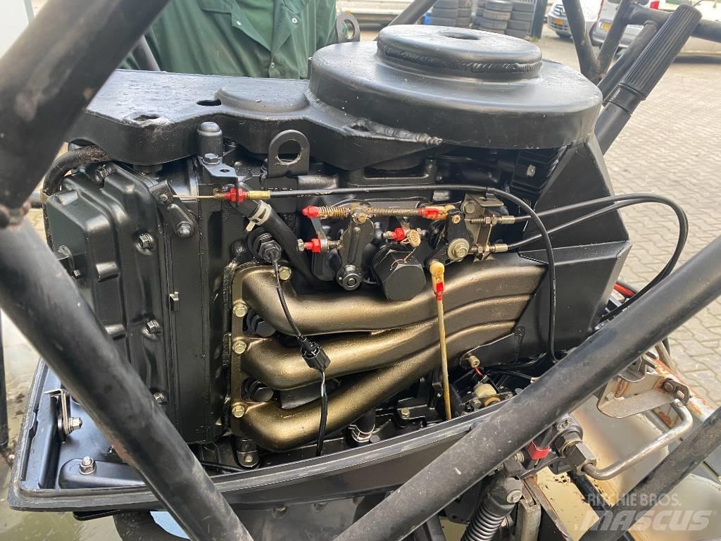 Yanmar outboard D 27 Морски силови агрегати