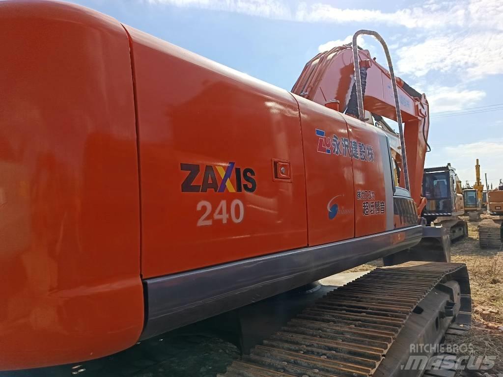 Hitachi ZX240 Верижен екскаватор