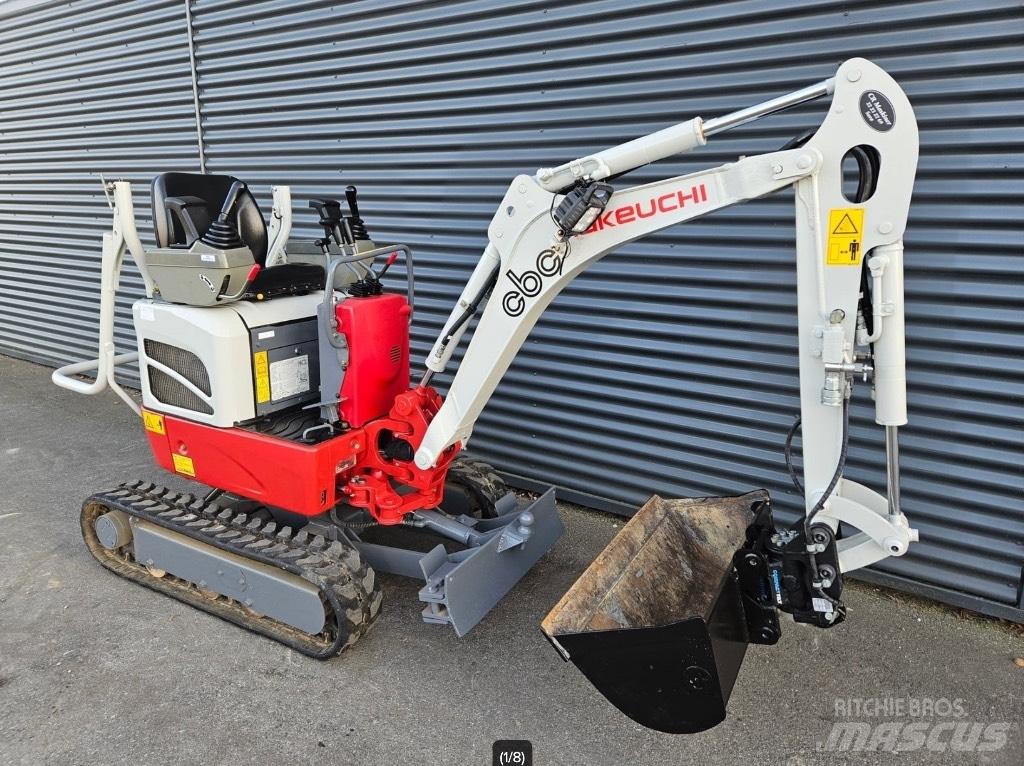 Takeuchi TB 210 R Мини екскаватори < 7 т