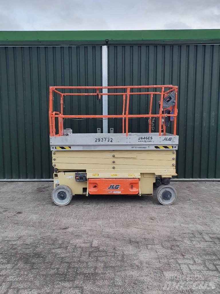 JLG 2646 ES Ножични работни платформи