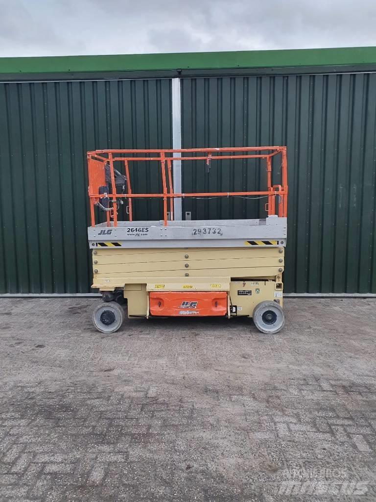 JLG 2646 ES Ножични работни платформи