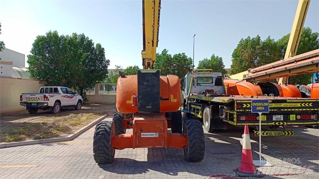 JLG 800AJ Съчленени стрелови подемници