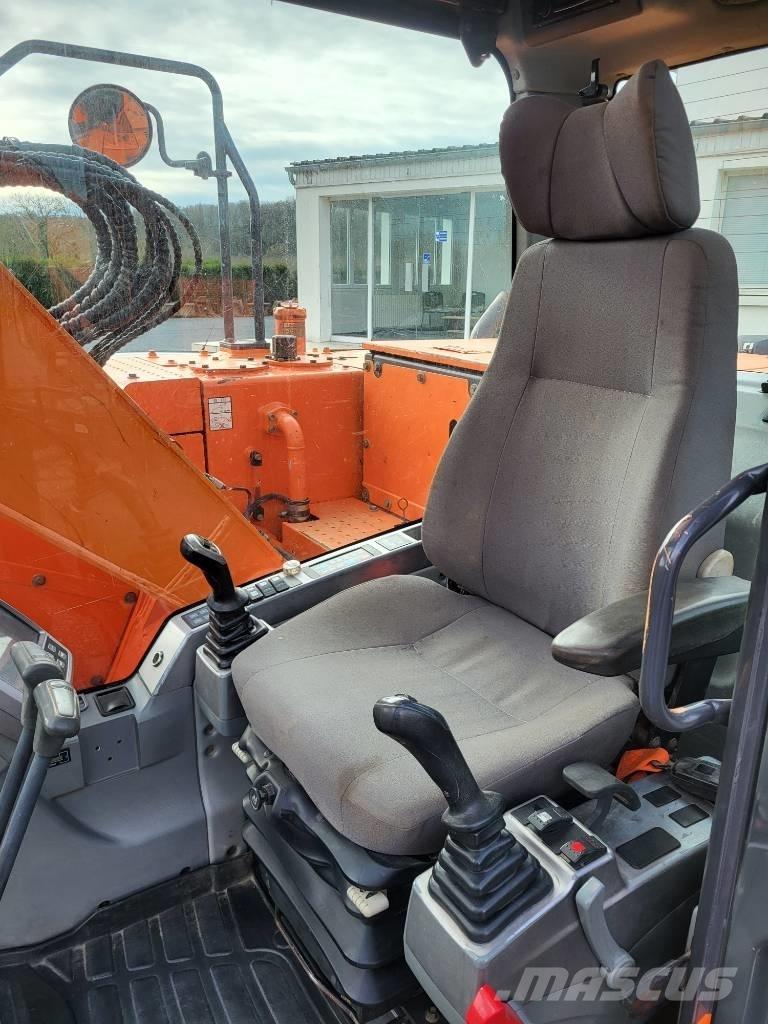Doosan DX 140 LCR-3 Верижен екскаватор