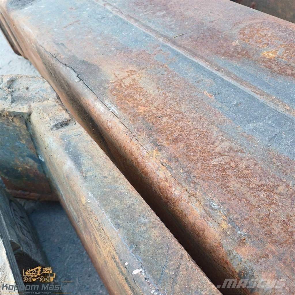 Loglift 111 Претоварващи кранове