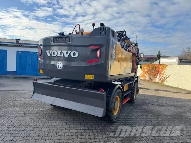 Volvo EW180E Колесни екскаватори