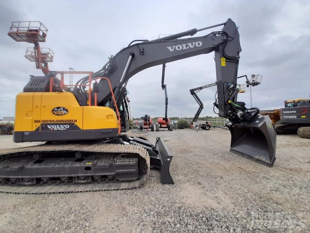 Volvo ECR 355 E Верижен екскаватор