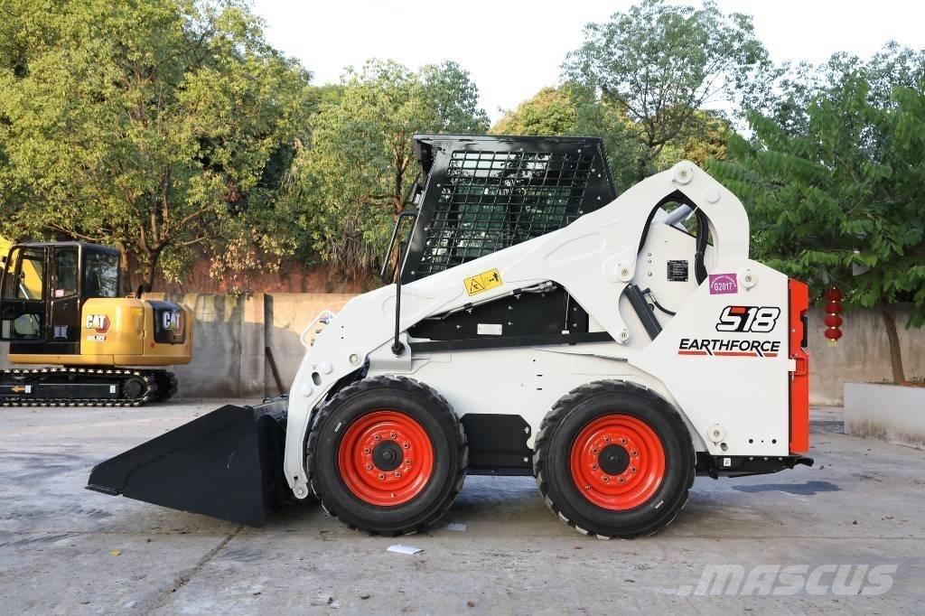Bobcat S 18 Мини товарачи
