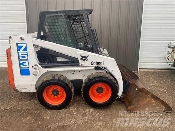Bobcat 753 Мини товарачи
