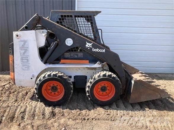 Bobcat 7753 Мини товарачи
