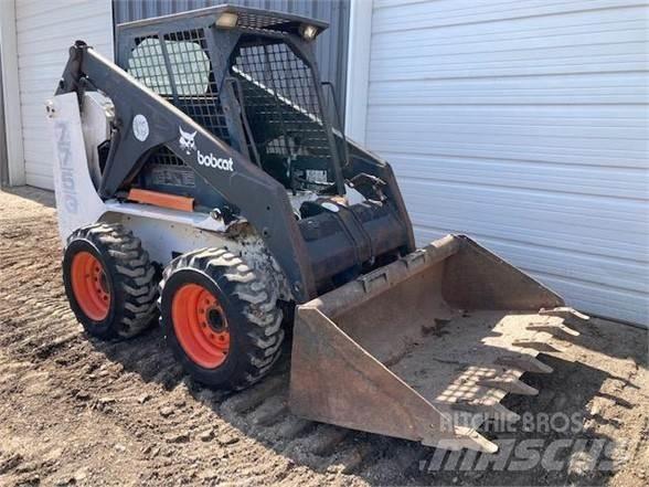Bobcat 7753 Мини товарачи
