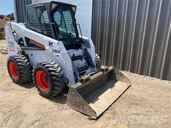 Bobcat S220 Мини товарачи

