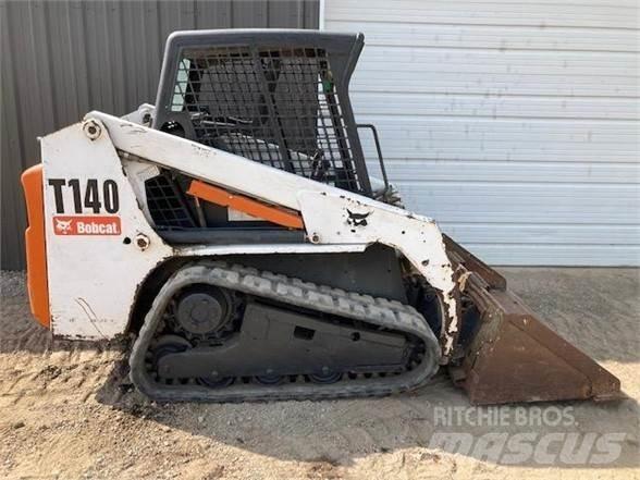 Bobcat T140 Мини товарачи
