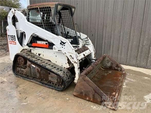 Bobcat T190 Мини товарачи
