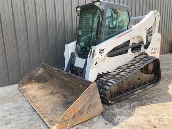 Bobcat T750 Мини товарачи

