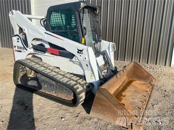 Bobcat T870 Мини товарачи

