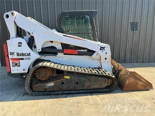Bobcat T870 Мини товарачи
