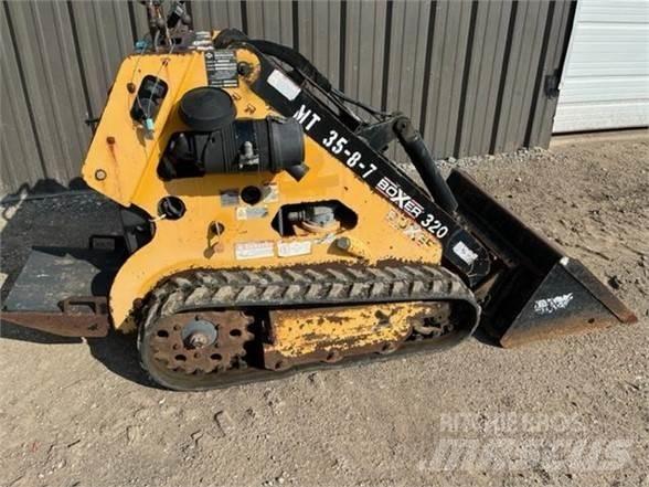 Boxer 320 Мини товарачи
