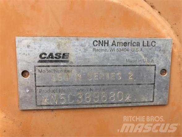 CASE 580M II Товарач със заден ексватор