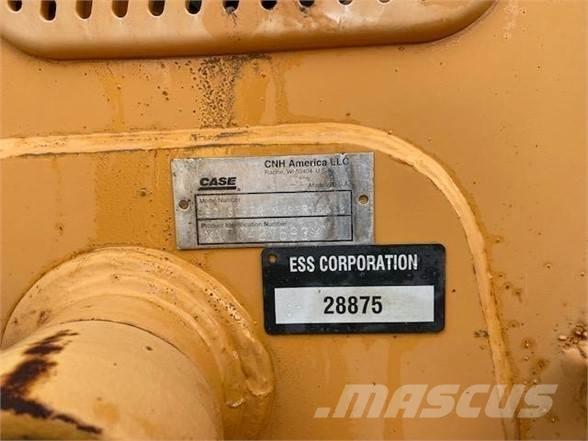 CASE 580SM II Товарач със заден ексватор