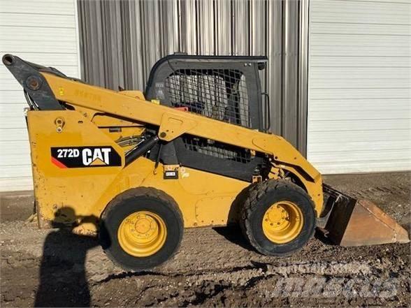CAT 272D Мини товарачи
