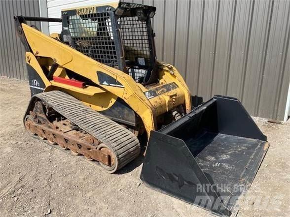 CAT 287B Мини товарачи
